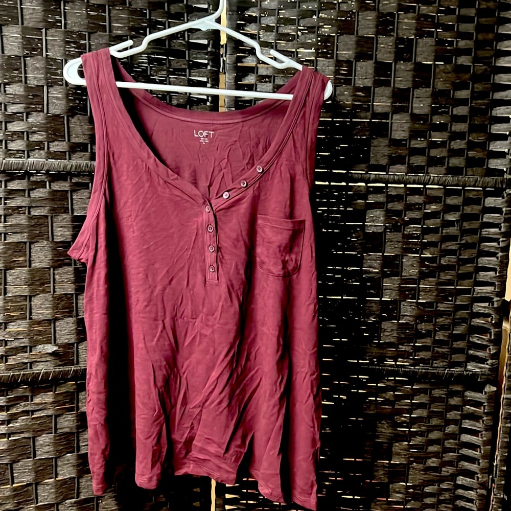 Loft outlet burgundy tank top
